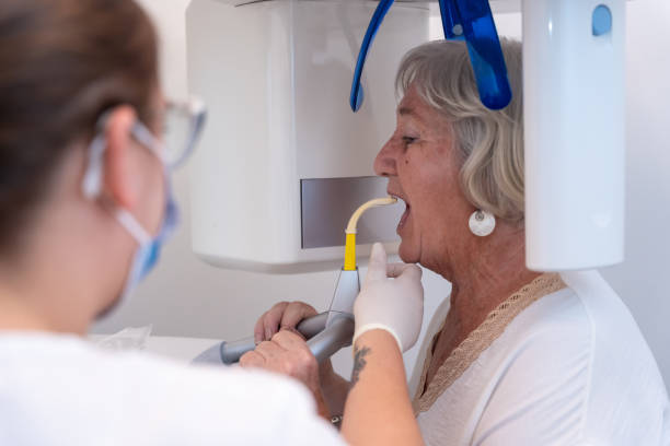 Best Emergency Tooth Extraction in Godley, TX